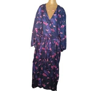 Valerie Stevens Full Length Purple Floral Print Kimono Robe with pockets…